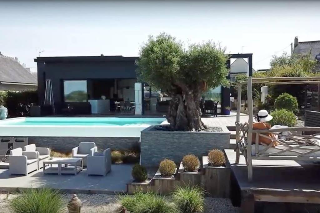 Le Luxury Sene Exterior foto